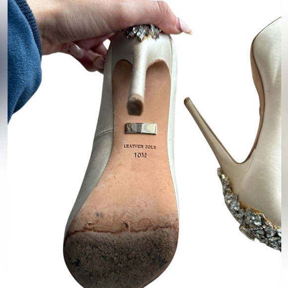 Badgley Mischka Luxury Elegant Satin Peep-Toe Heels with Crystal Embellishments - Picture 6 of 6